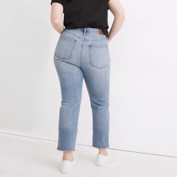 High-Rise Light Wash Slim Demi-Boot - Picture 3 of 9